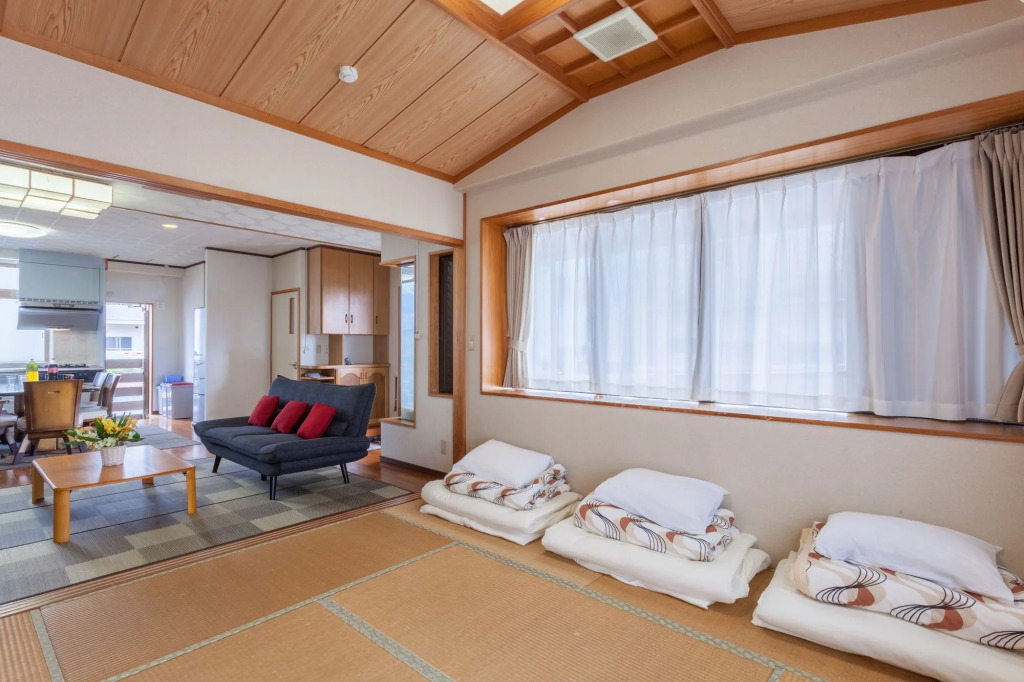 Kariyushi Condominium Resort Sea Side House