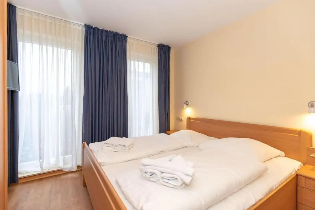 Yachthafenresidenz-Wohnung-8112-850