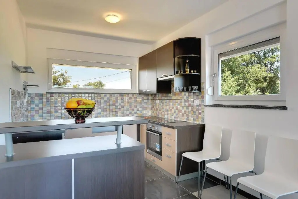 Holiday Home Dori (LBN394)