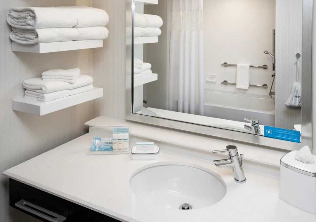 Hampton Inn & Suites by Hilton Seattle/Northgate