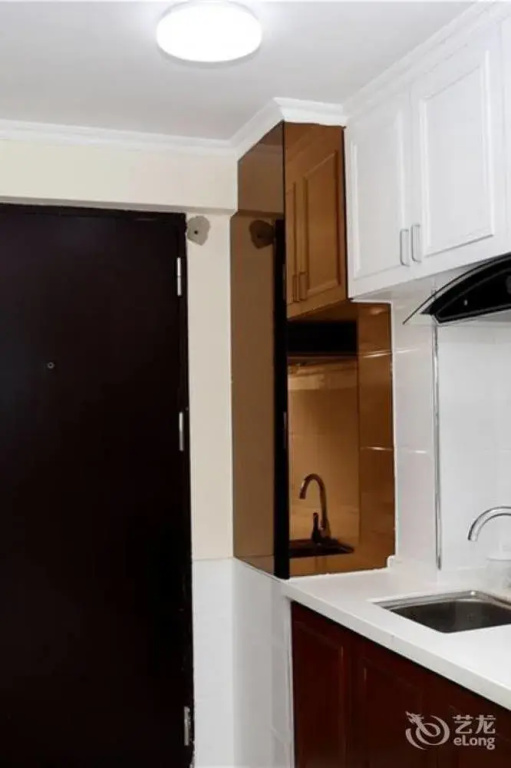 Xingfu Huafu Apartment