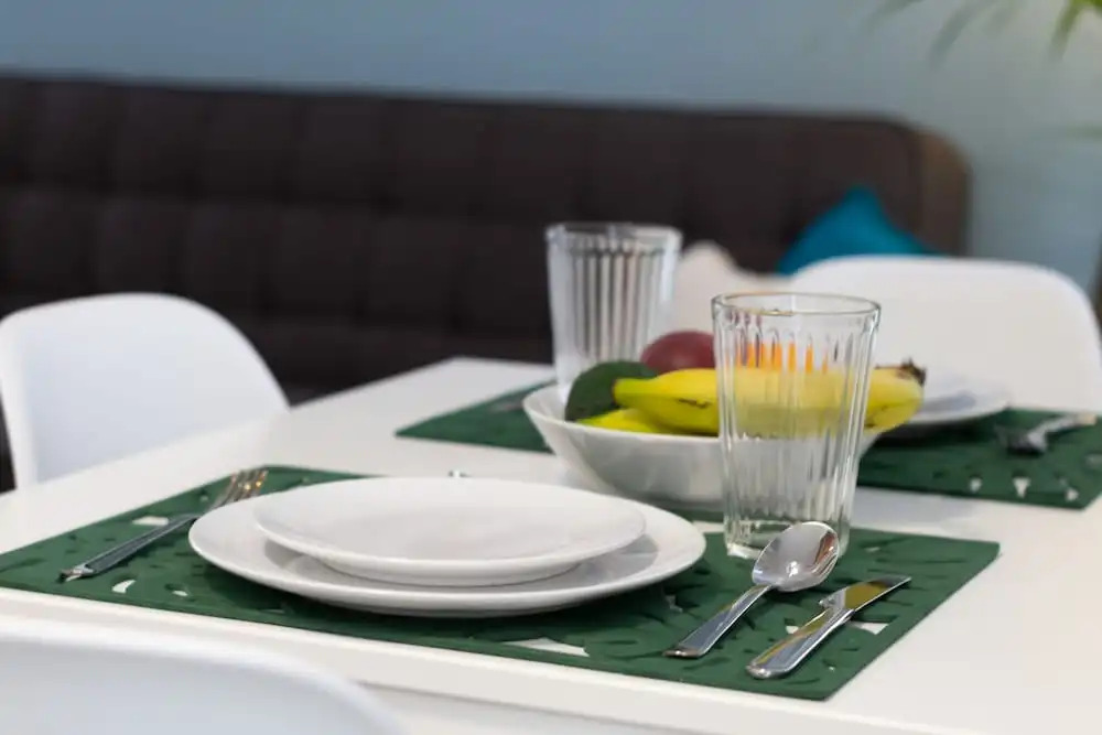 Behosty - Triana Chic Essense A