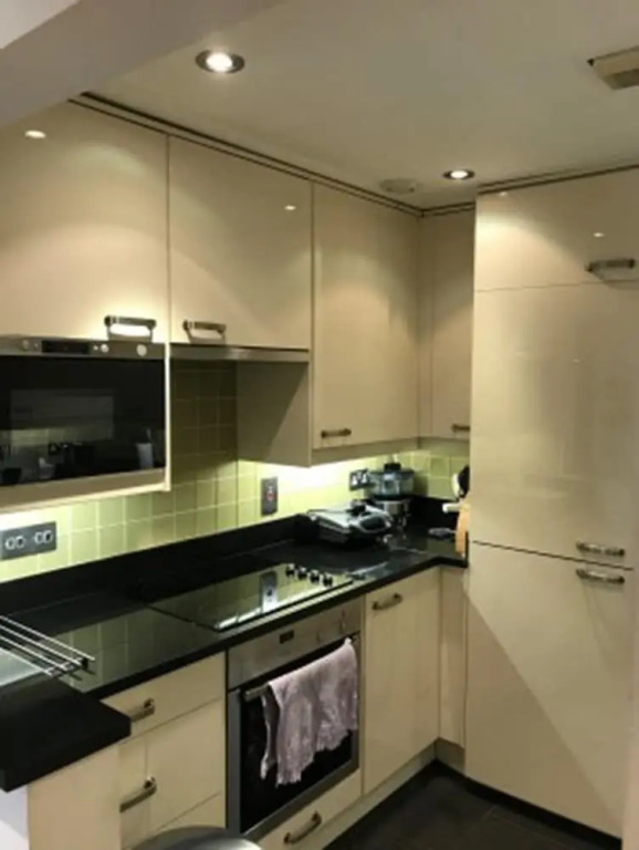 Eson2 - The Hayes Place Lodge