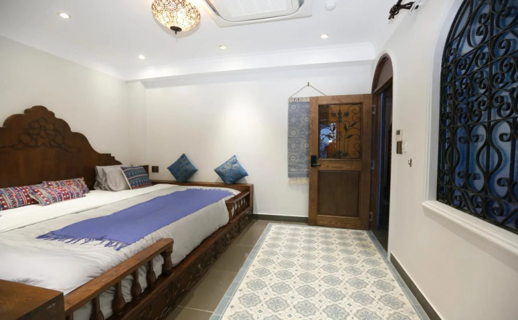 Aquarizon Boutique Hostel & City Bar