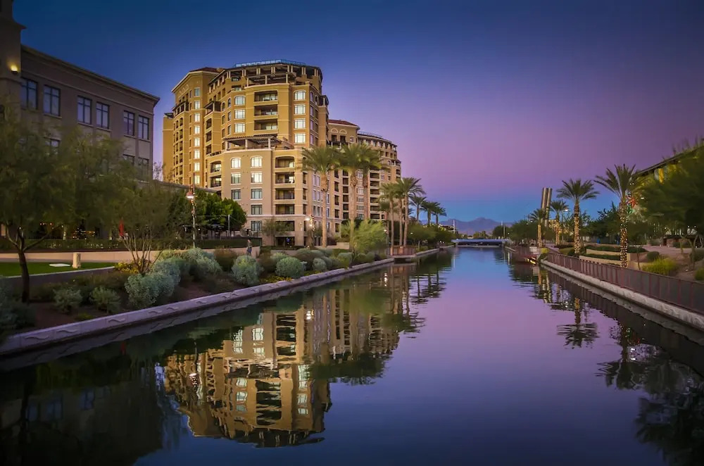 4917 Scottsdale - 2 Br Condo