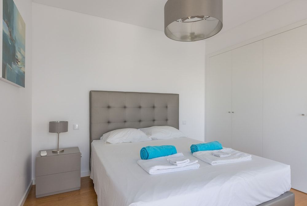 Villa Ray Design