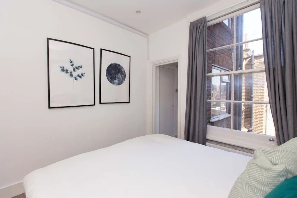 Bayswater Apartments by Allô Housing