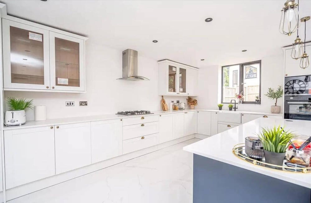 Cozy City Retreat in Wolverhampton