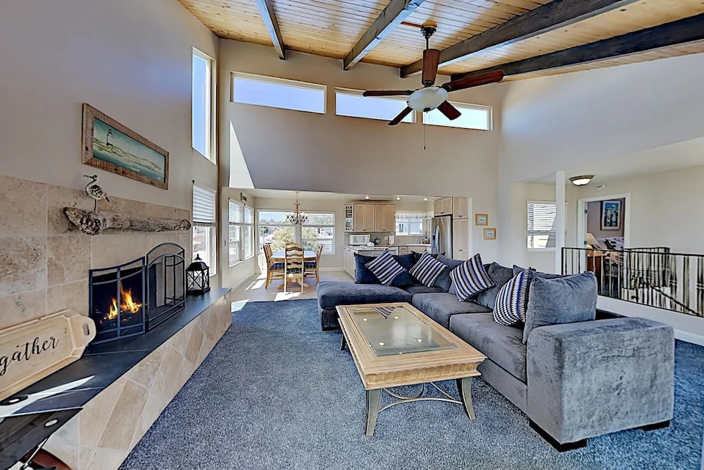 Ocean-View Retreat: Deck & Game Room, Near Beach! home