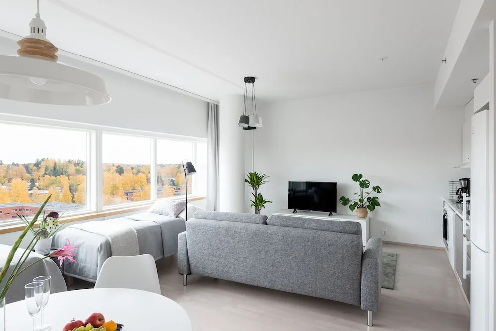SleepWell Apartments Itäkeskus, direct metro to city center and bus to airport