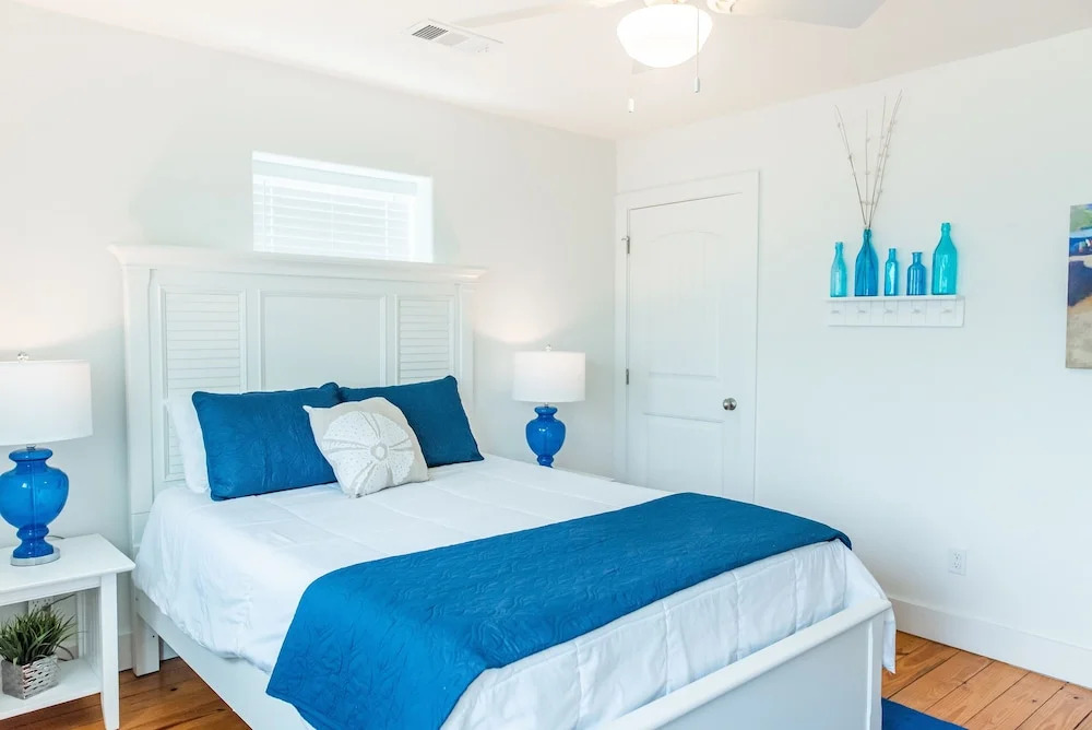 La Concha Cottage 3 Bedrooms 2.5 Bathrooms Condo