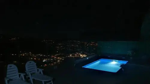 Casa Cueva Paquito