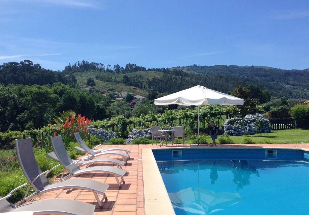 House with 2 Bedrooms in Gandra, with Wonderful Mountain View, Pool Access, Enclosed Garden - 26 Km From the Beach