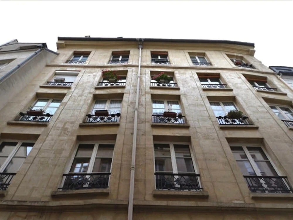 Designer Stay - Bastille Terrace