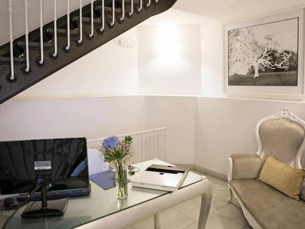 Hospes Puerta de Alcalá, a Member of Design Hotels