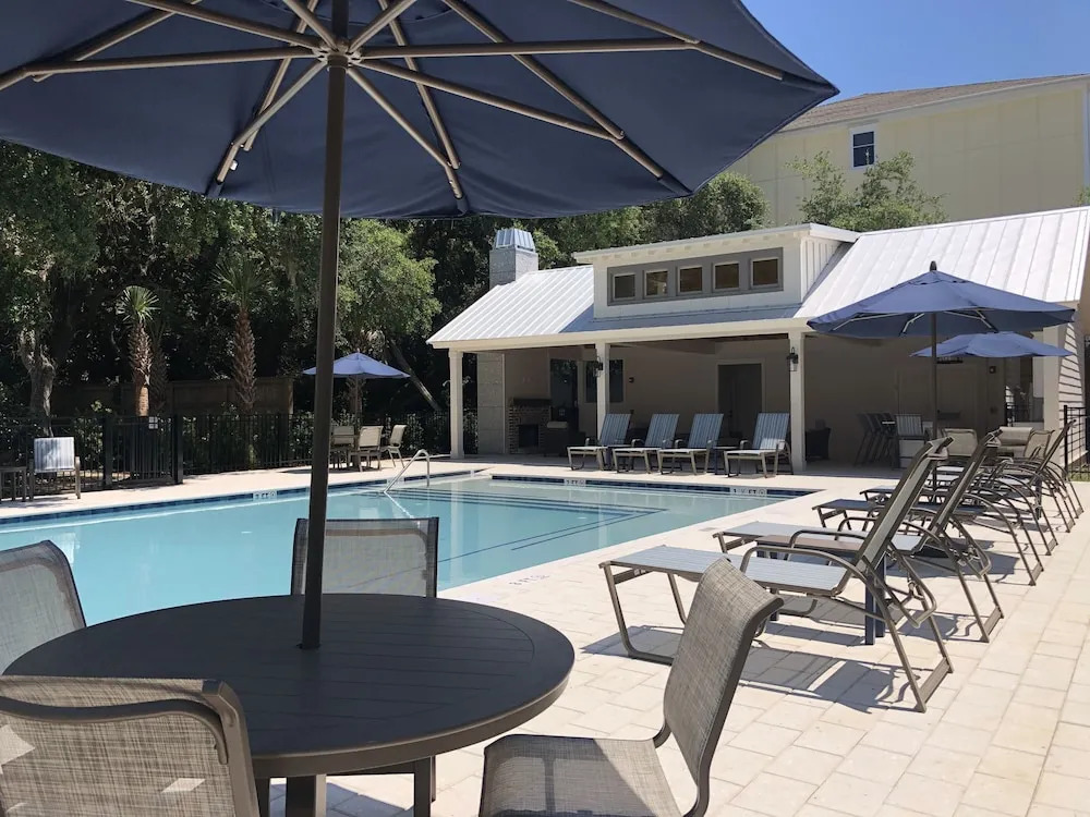 BRINEY BREEZE OCEAN OAKS home