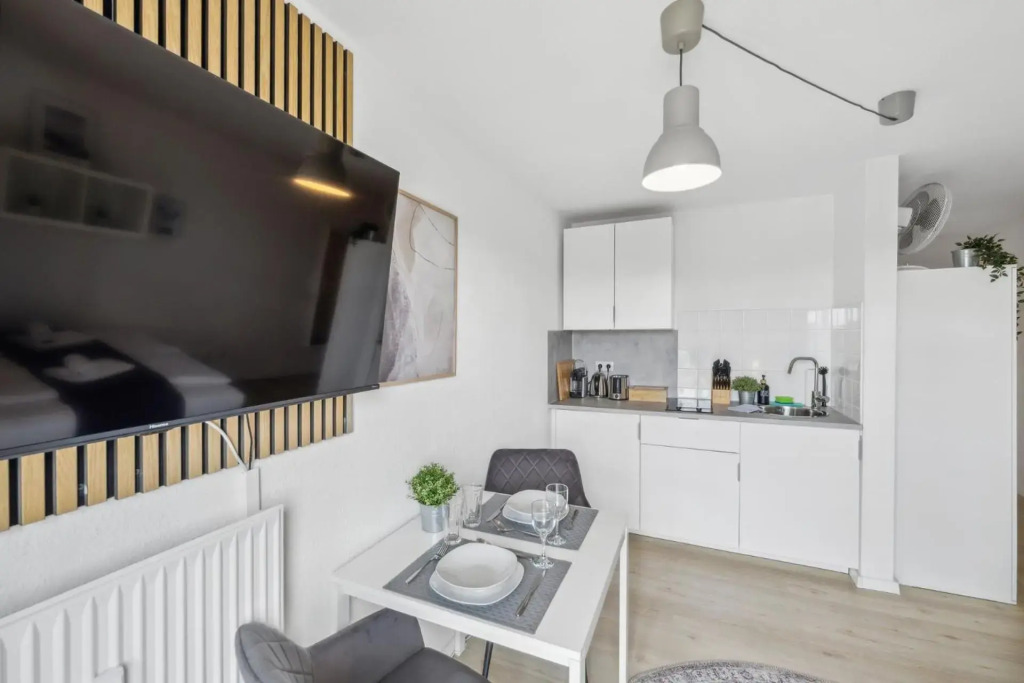 ✪ Study & Work Apartment - Andriss Apartments ✪