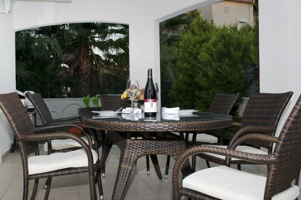 Villa Liya 3 by Elm
