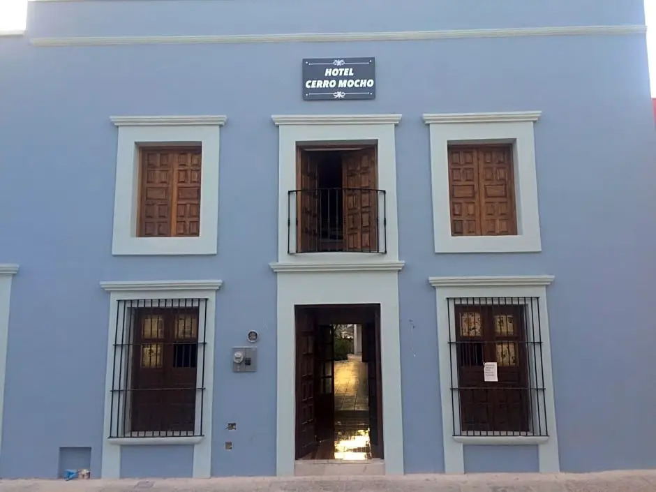 Hotel Cerro Mocho S.A De C.V