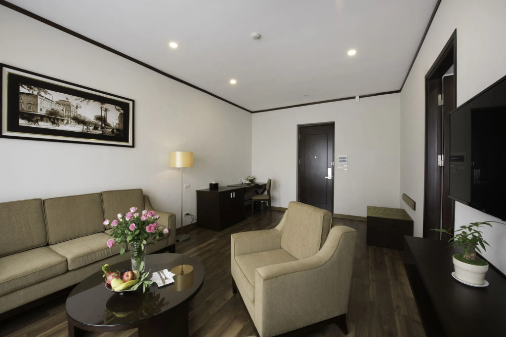 Thang Long Opera Hotel