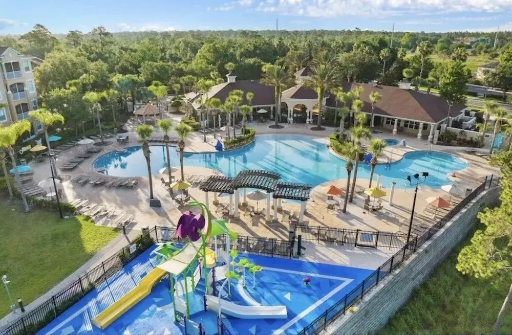 Beautiful 3 Bed Townhome In Windsor Hills Resort 3 Bedroom Townhouse by RedAwning