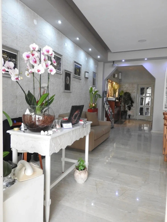 Bikakis Apartment