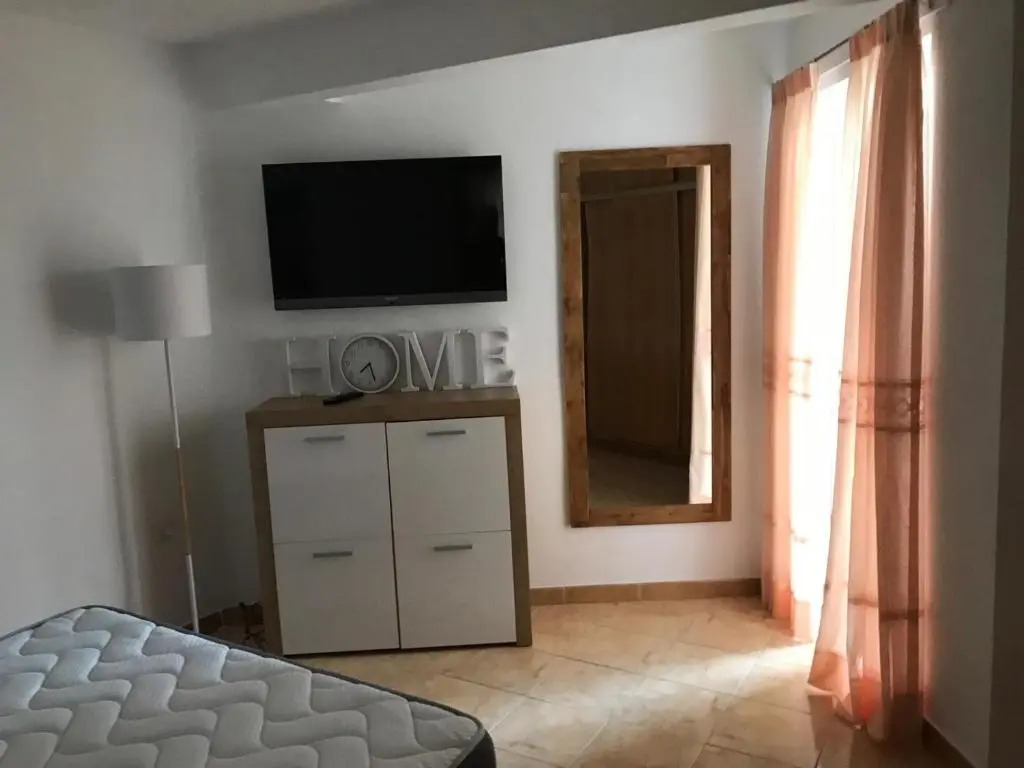 SeaView 2 Bed Apart , 30m from Playa Arenal, Garage