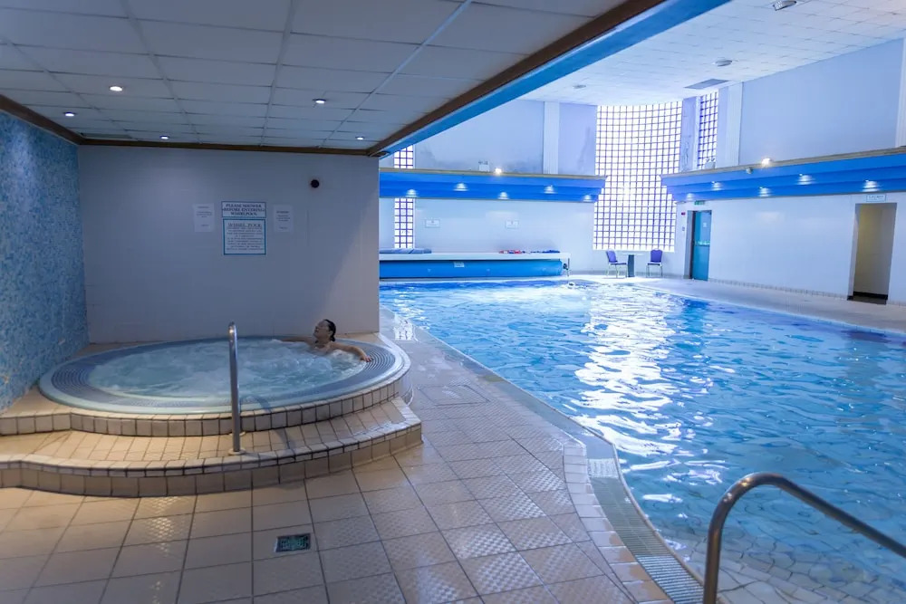 Marine Court Hotel