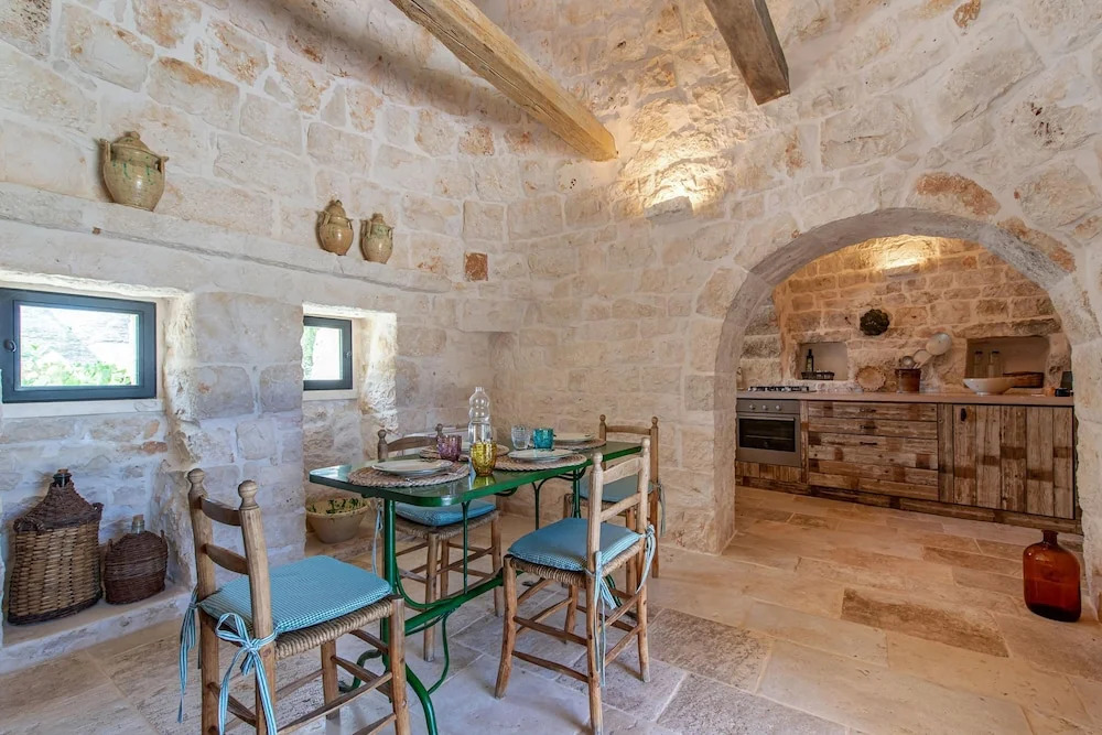 Tenuta Diciassetteconi Trulli With Pool