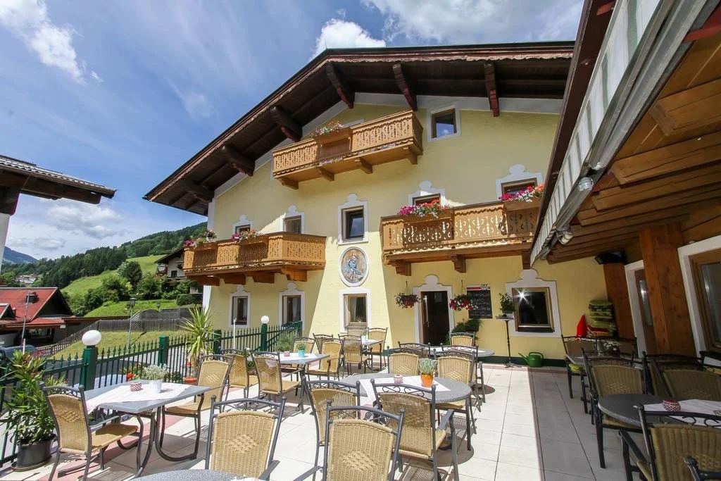 Hotel Oberwirt - nahe an Saalbach und Zell am See, Viehhofen Sommercard