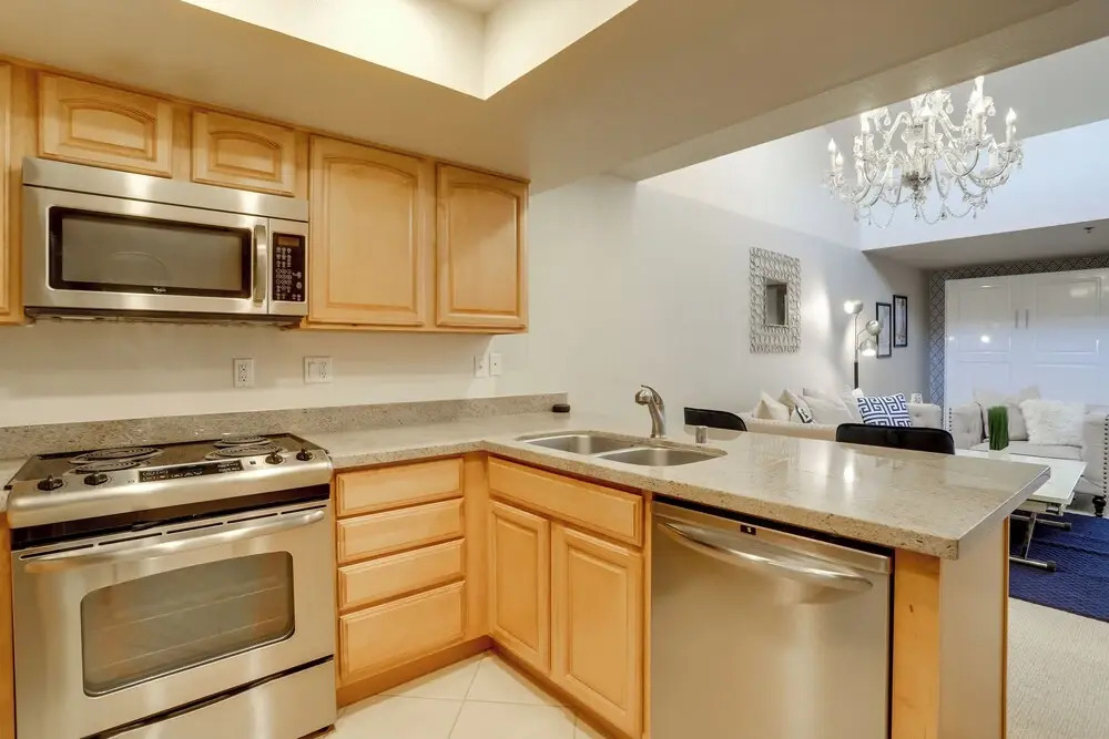 Resort Amenities: Updated Palm Springs Villa