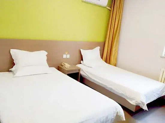 Yijia 365 Hotel Chain (Shijiazhuang Provincial Museum Yuhua Road Branch)