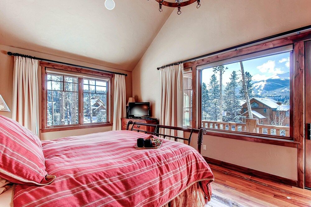 Rustic Timber Lodge