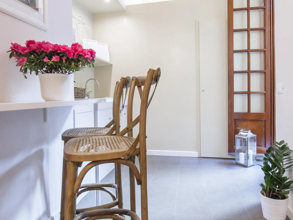 Minerva Relais