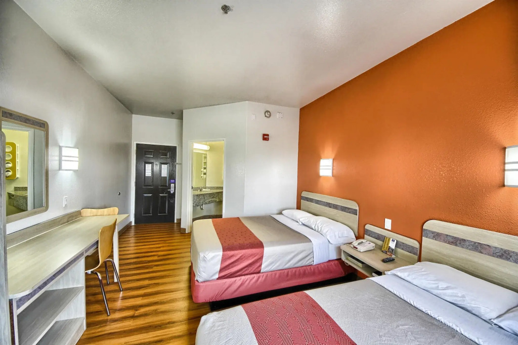Motel 6-Mission, TX