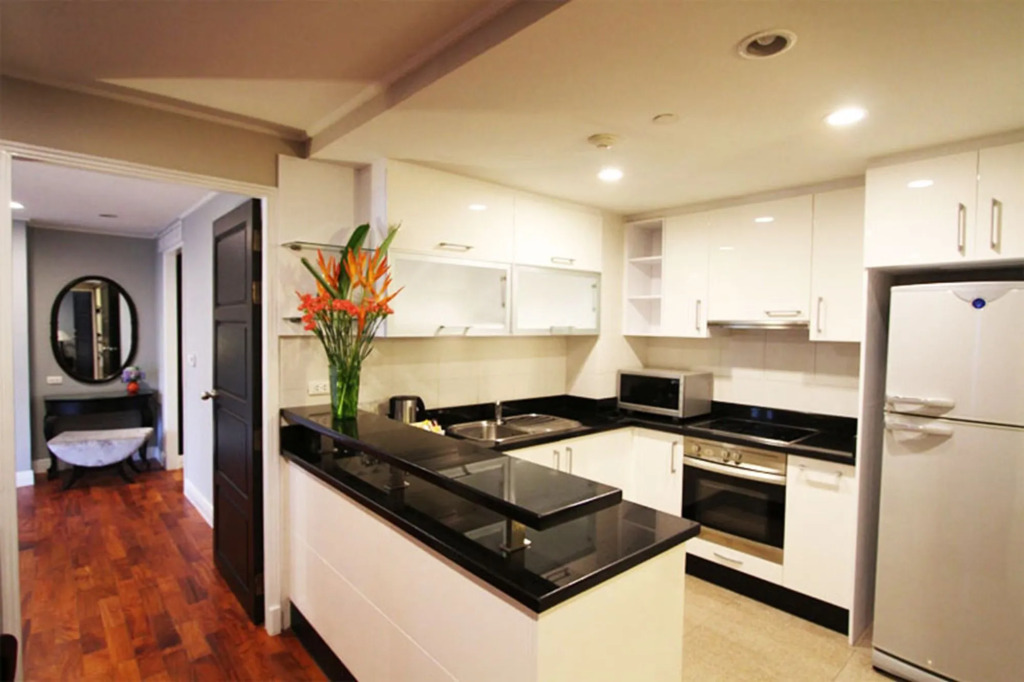 GM Complex Apartment