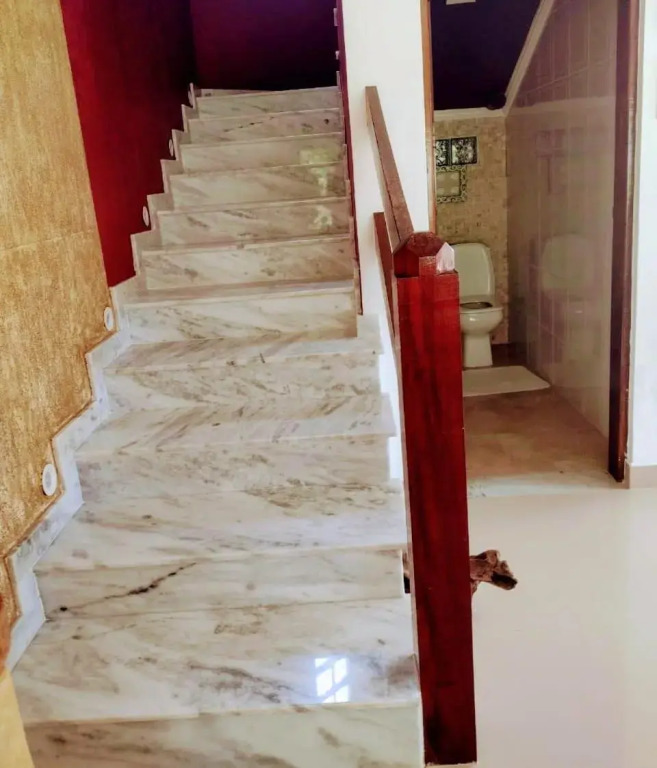 Casa a 150 m da Praia Martins de Sá