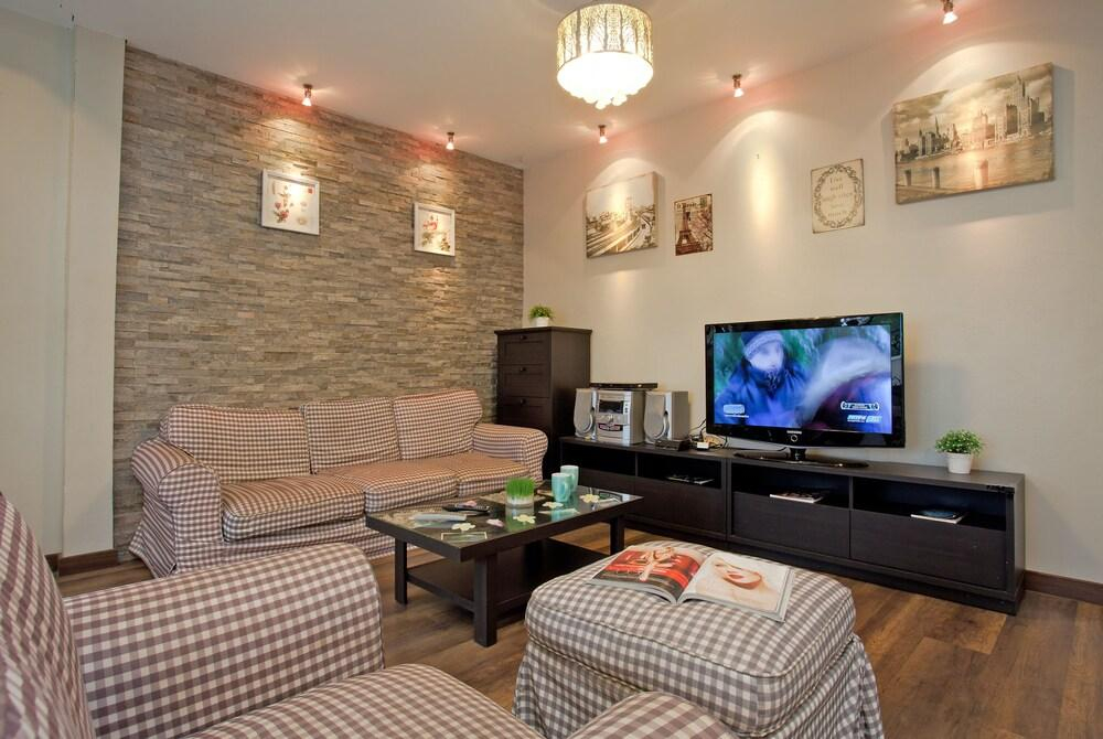 Villa Enigma