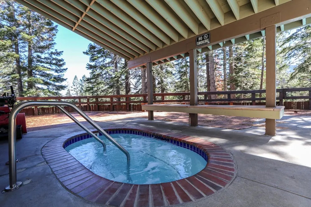 Hidden Valley #105 - 1 Br Condo