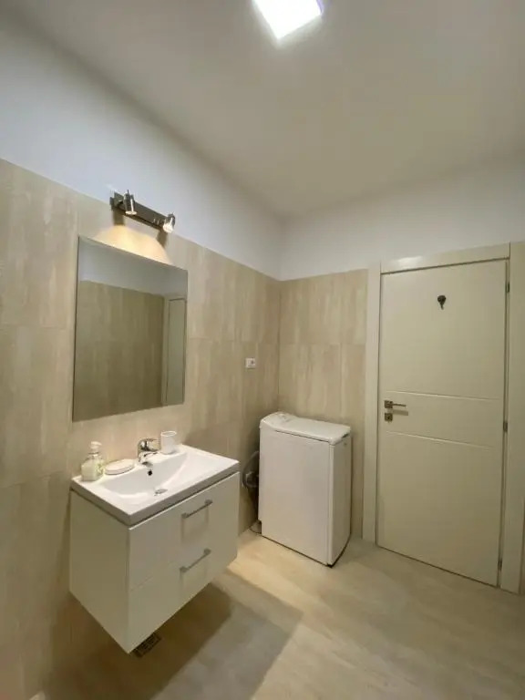 Q Apartaments near Palas Mall