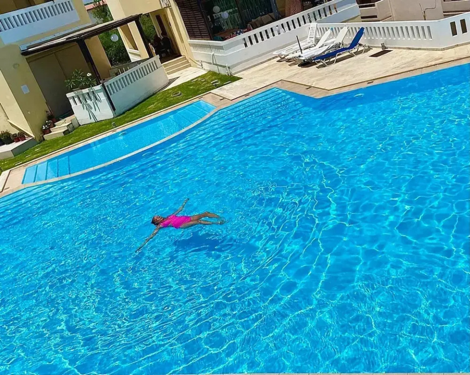 Villa Cook with pool and terraces with sea views