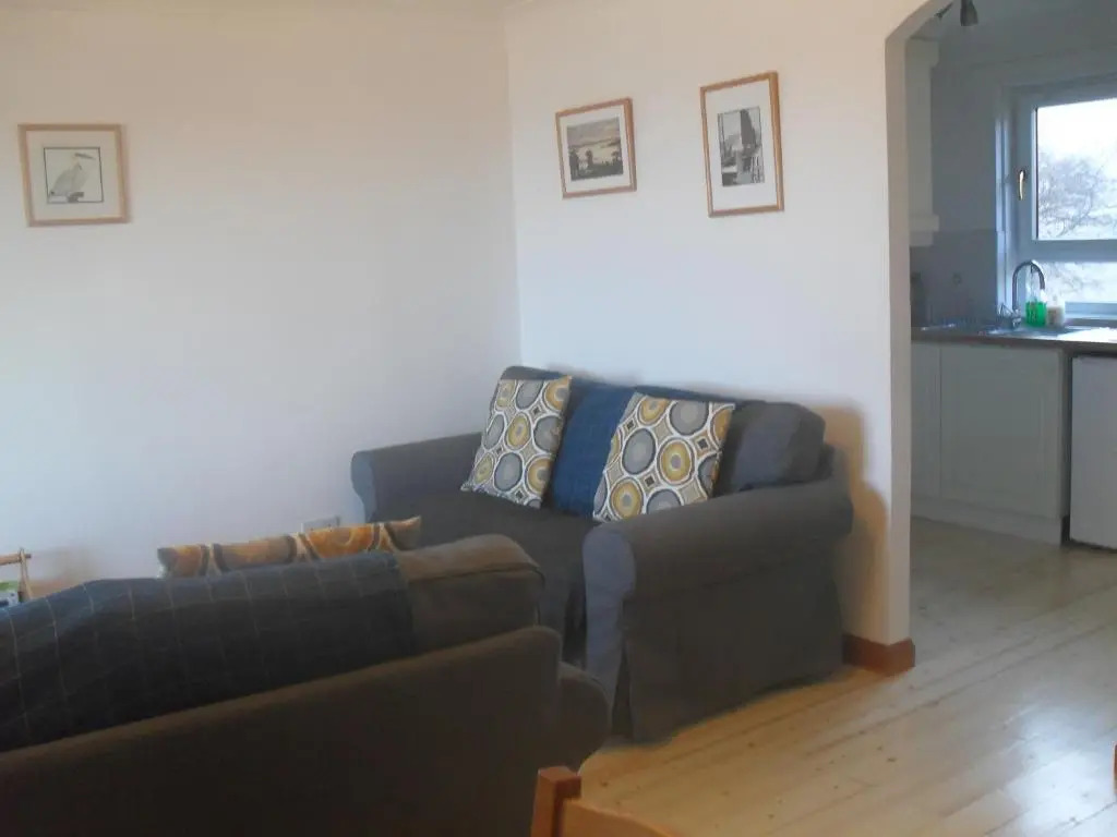 Edinburgh Beach View Apartment