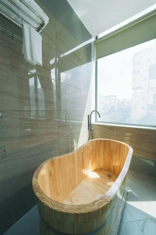 Greenview City Hotel