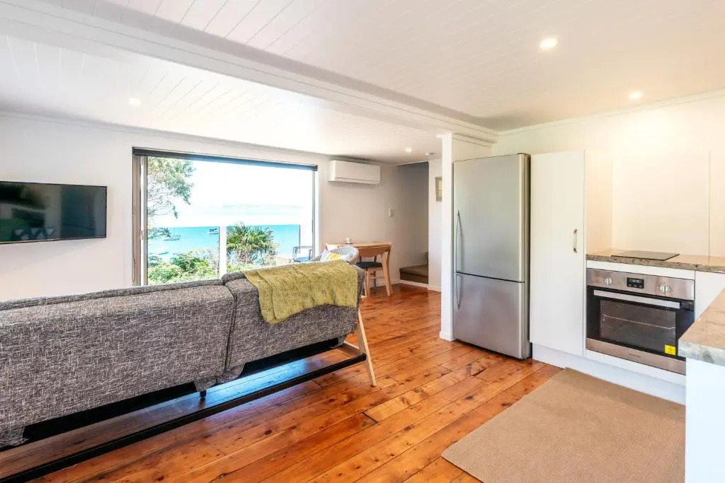 Kina Cottage