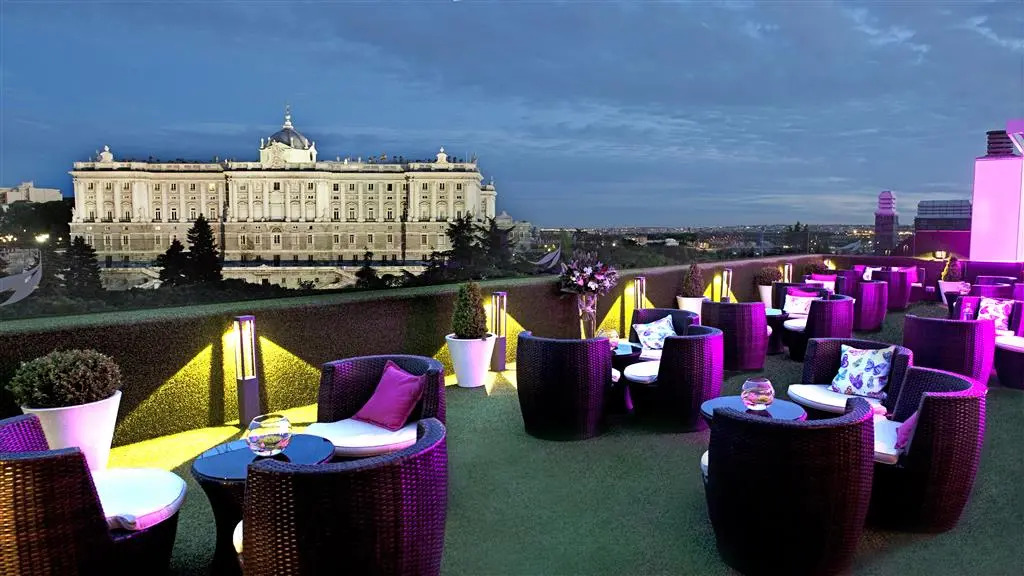 Apartosuites Jardines de Sabatini