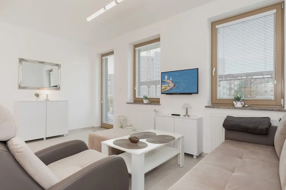Apartments Sikorskiego by Renters