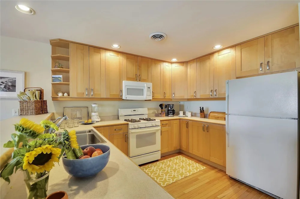 Ocean Ridge West 320 Lepointe by Long & Foster