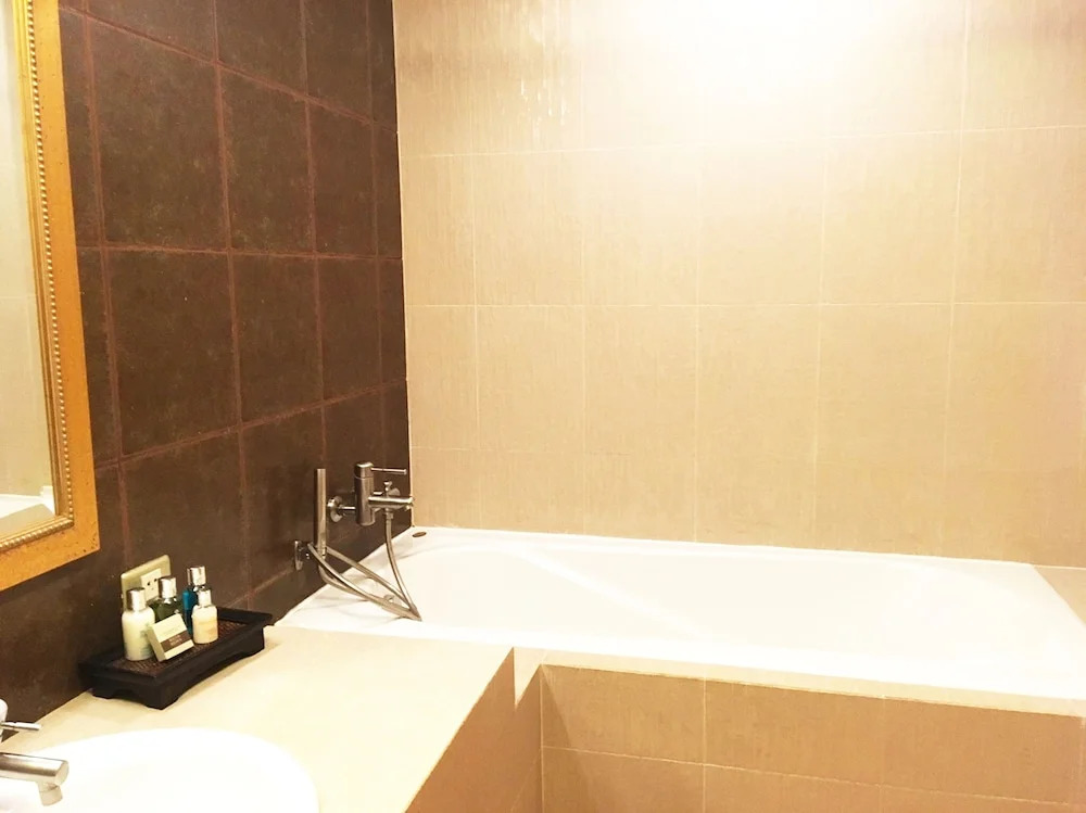 PACIFIC RESIDENCE 39