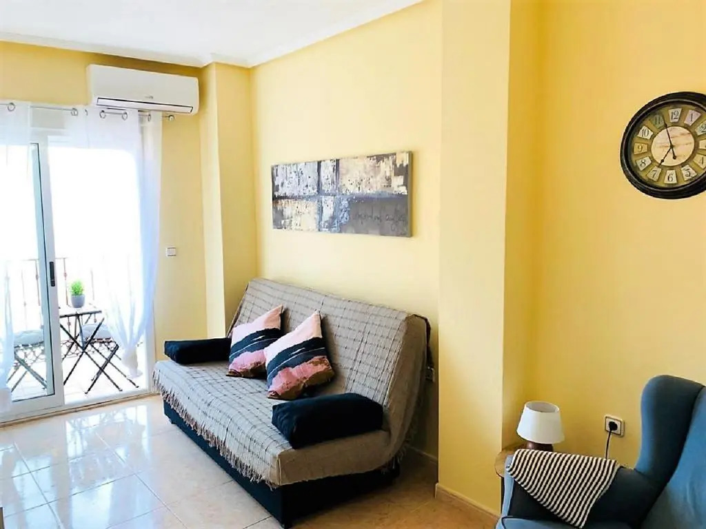Catalina Apartment Torrevieja 300m to the sea