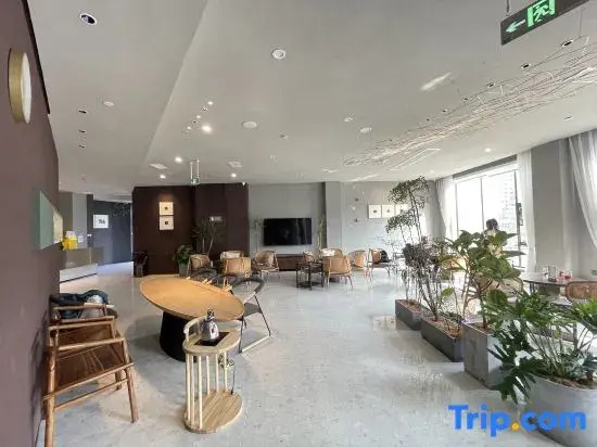 Yujian·Weili Hotel